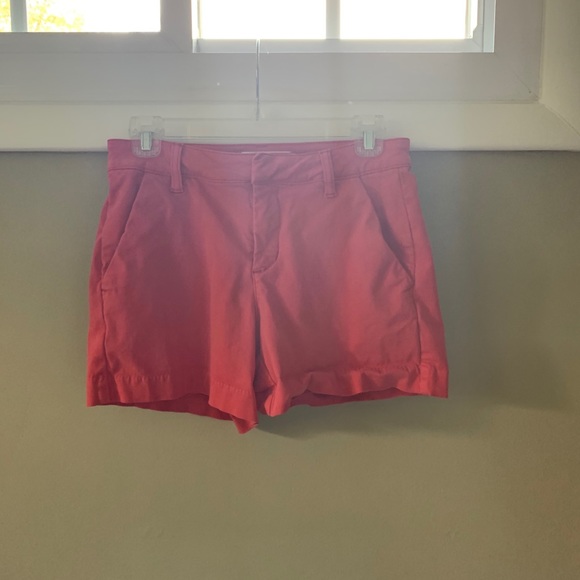 Lila Ryan Susannah Short - Picture 2 of 5